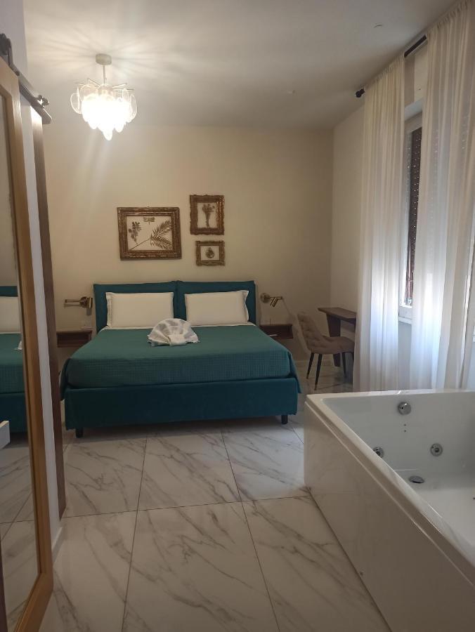 B&B Suite And Rooms San Giovanni Рим Экстерьер фото