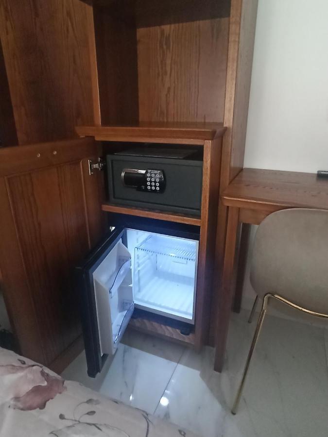 B&B Suite And Rooms San Giovanni Рим Экстерьер фото