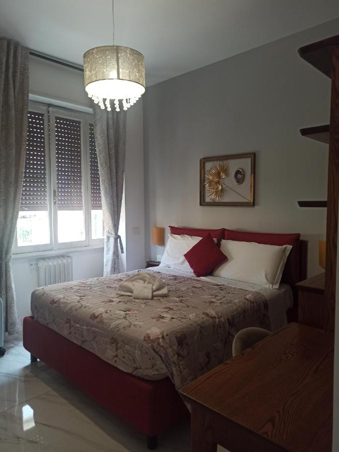 B&B Suite And Rooms San Giovanni Рим Экстерьер фото